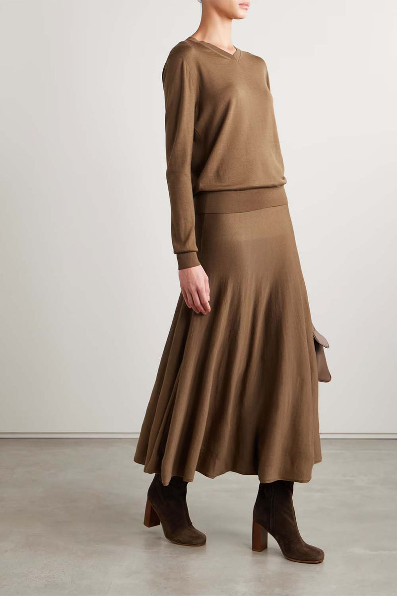 Senta V-Neck Lightweight Pullover