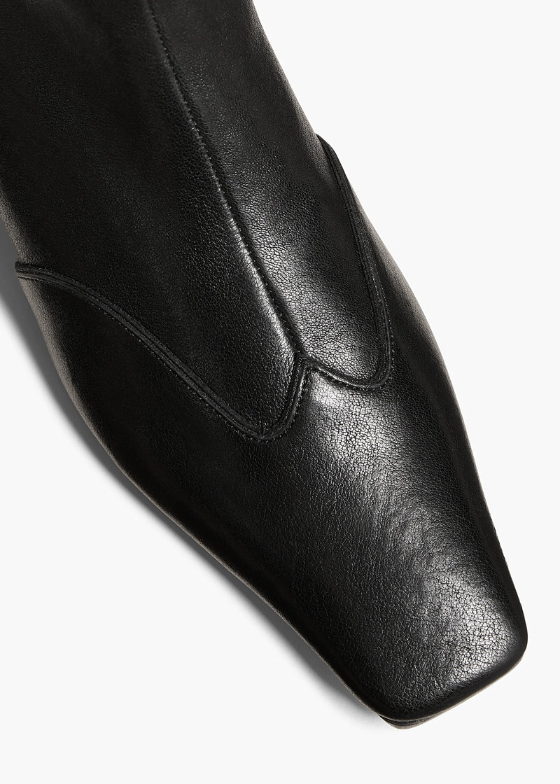 Nevada Stretch Low Boot