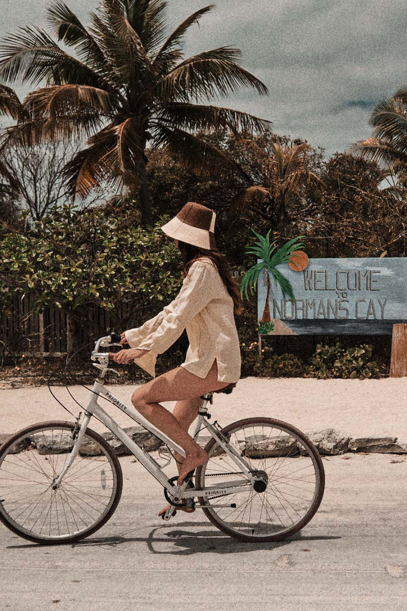 Heaven and Earth Checked Straw Bucket Hat