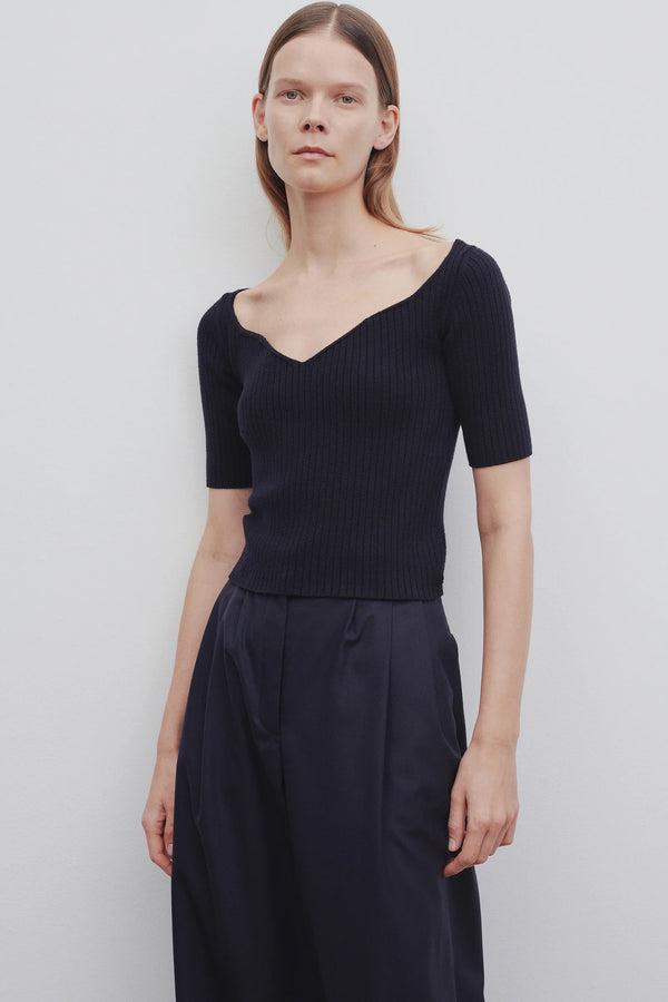 Grais Cropped Ribbed Wool Top