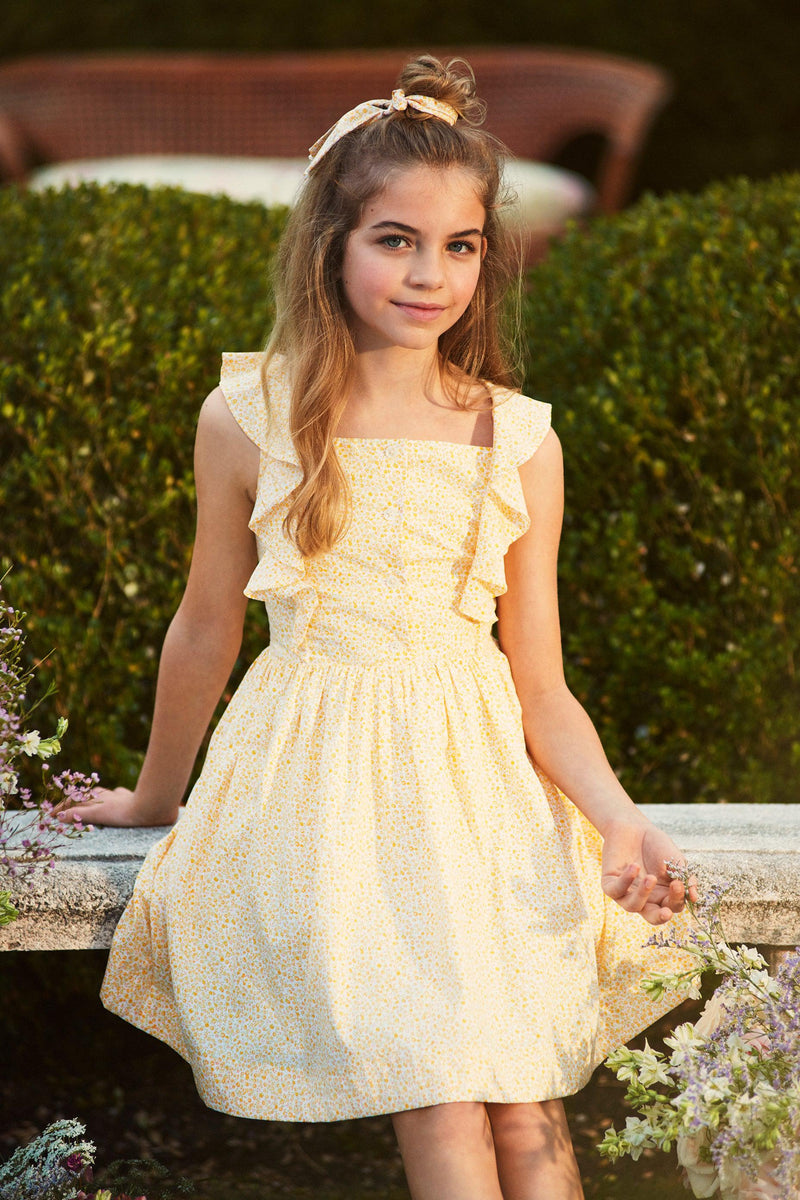 Getting ready for spring with pretty dresses for girls - Mummy in the City