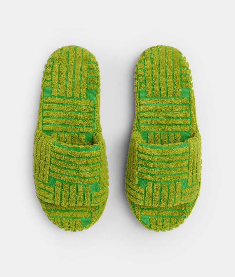 Resort Sponge Slide