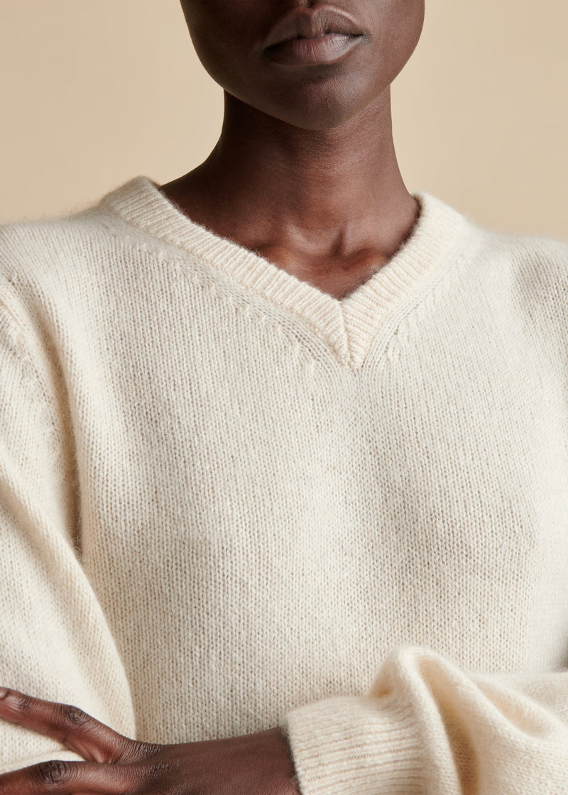 Waverly V-Neck Cashmere Sweater